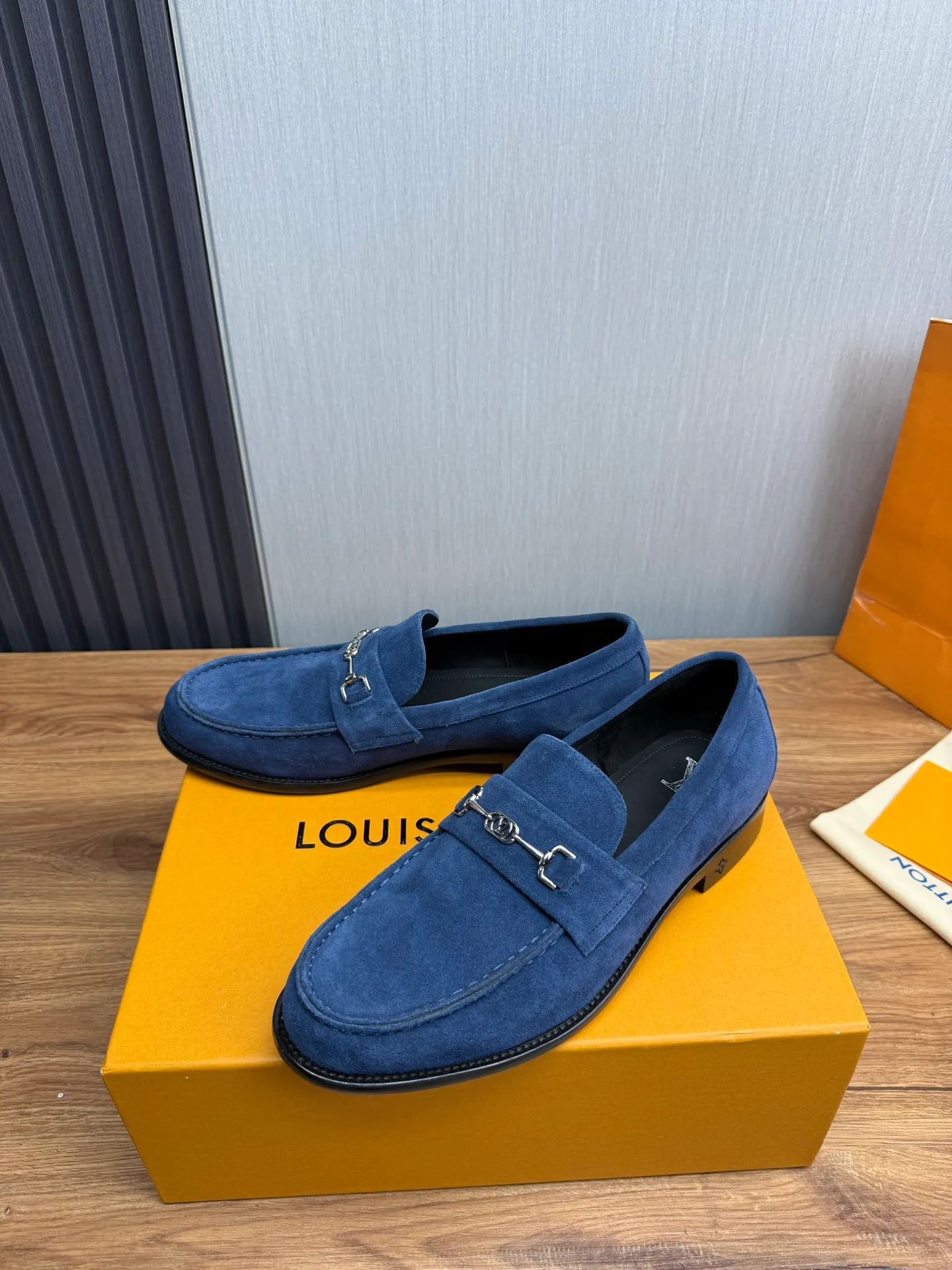 Factory 660💰 LV. Men's business casual leather shoes, all made of imported original brand leather, just to create a more comfortable wearing experience, original non-slip and wear-resistant outsole ✔️16-45 (38.45 non-returnable)